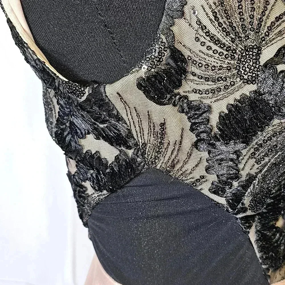 BCX‎ Fit and Flare Lace design Gown - Picture 3 of 12